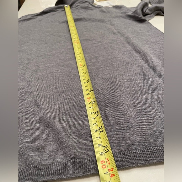 Max Mara Saluto Virgin Wool Turtleneck Top Sweater L - Picture 16 of 16